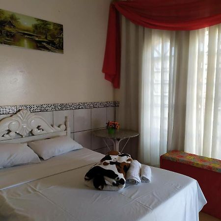 Pousada Dirce Locatelli Goiânia Exterior foto